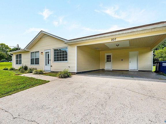 5th image of 207 Bumblebee Dr