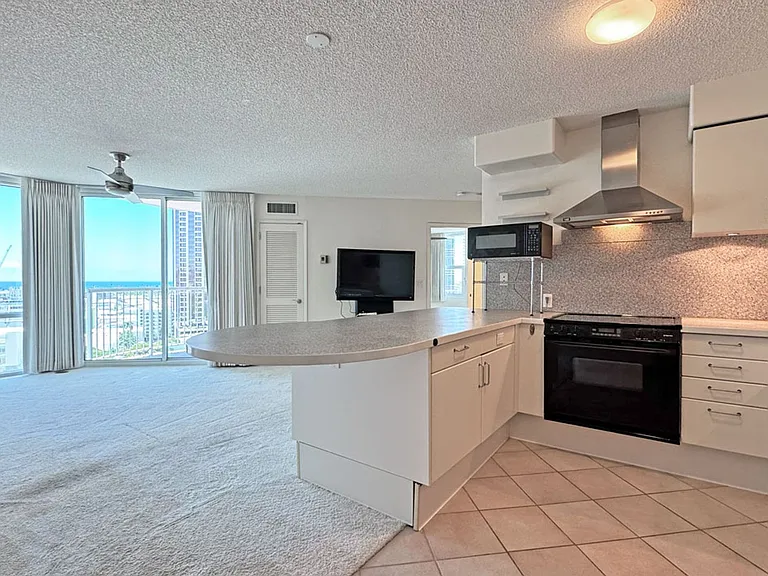 801 King St #1704 — Photo 3