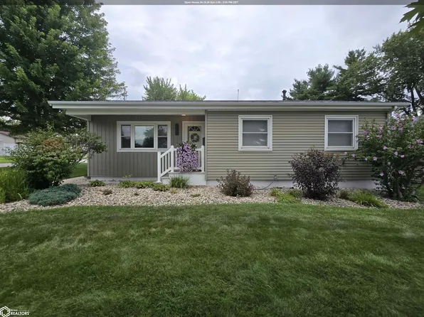 402 E Pennington St, West Burlington, IA 52655