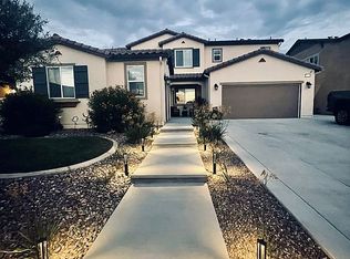 36360 Golden Poppy Ln, Wildomar, CA 92595