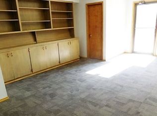 2000 Glendale Rd, Salina, KS 67401