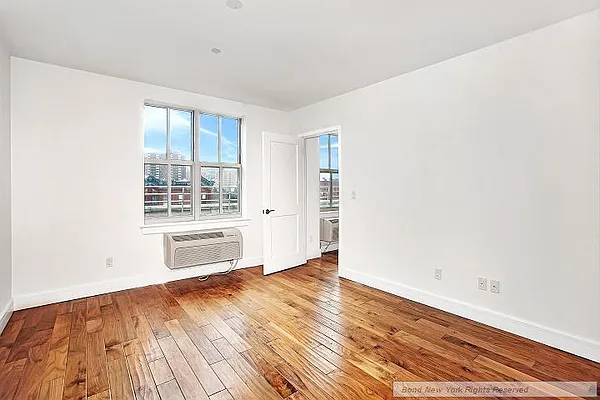 Sold by Bond New York | media 16