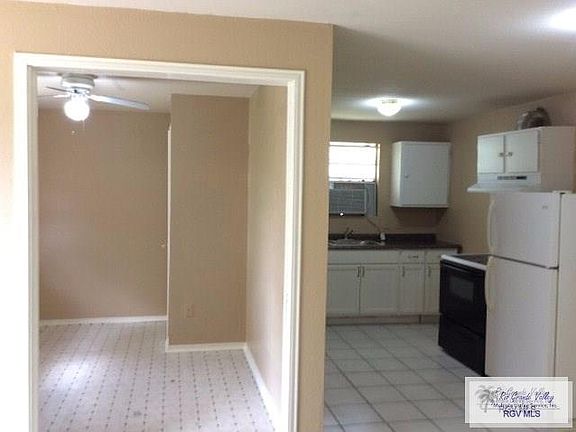 2nd image of 805 San Pedro Ln APT C