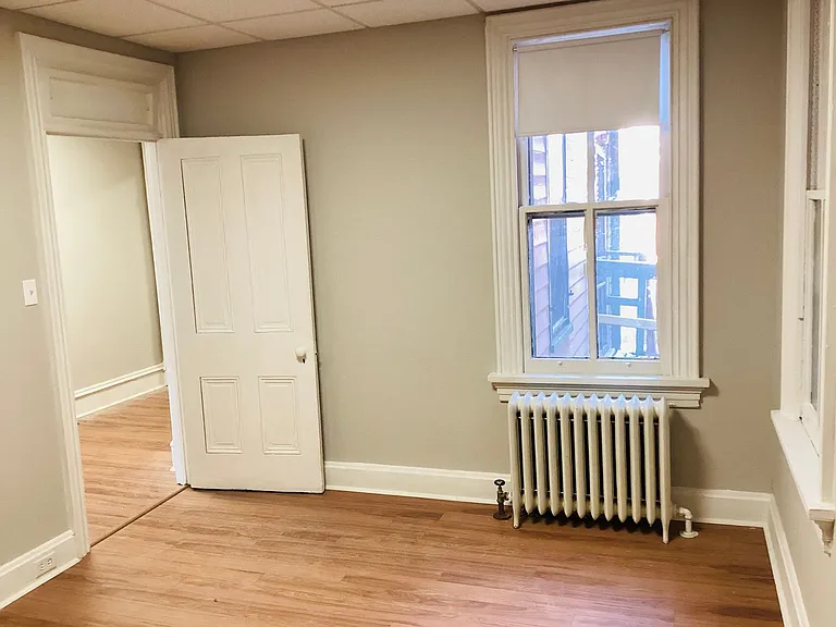 1211 Green St — Photo 11