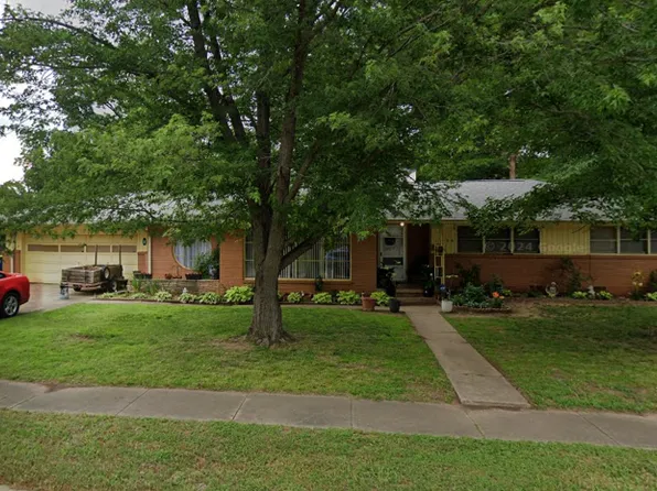909 S Kings St, Stillwater, OK 74074
