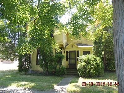 1st image of 330 E Edgerton St
