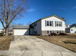 7448 W Hawthorne Ln, Frankfort, IL 60423