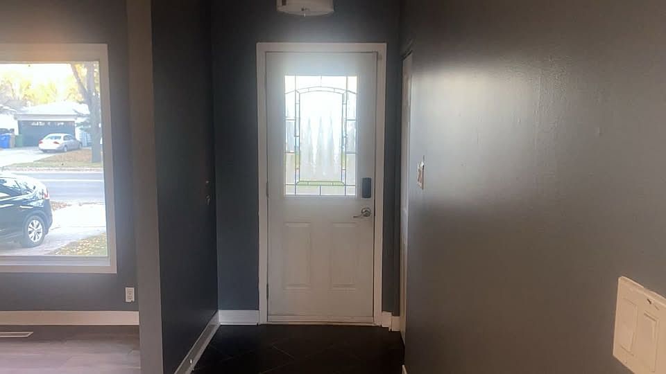 1st image of 1405 Macpherson Ave
