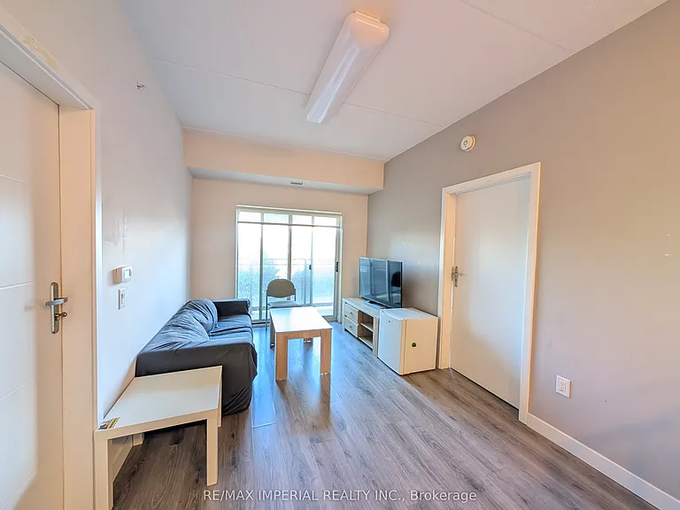 251 Hemlock St #526 — Photo 10