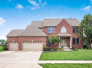 8020 Garden Dr, Pickerington, OH 43147