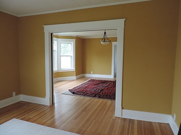4th image of 311 N Fowler St