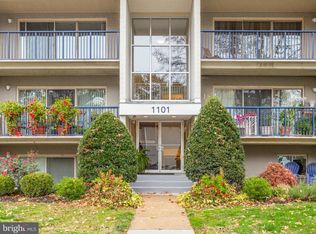 1101 Primrose Ct APT 301, Annapolis, MD 21403