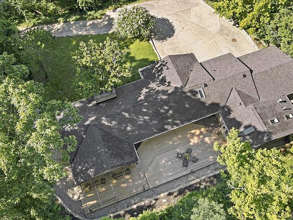 2nd image of 3696 Dogwood Ln