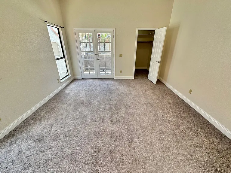 811 Bass Dr #C — Photo 17