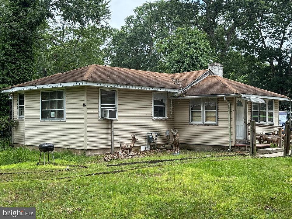 1st image of 16 Begonia St