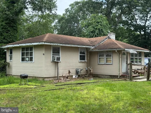 16 Begonia St, Browns Mills, NJ 08015