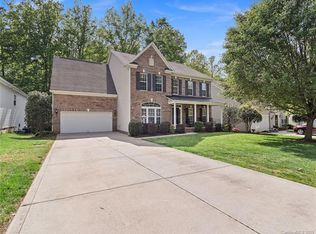 149 Crimson Orchard Dr, Mooresville, NC 28115