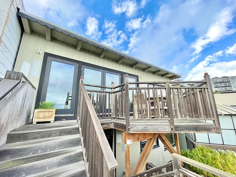 367 Roosevelt Way — Photo 31