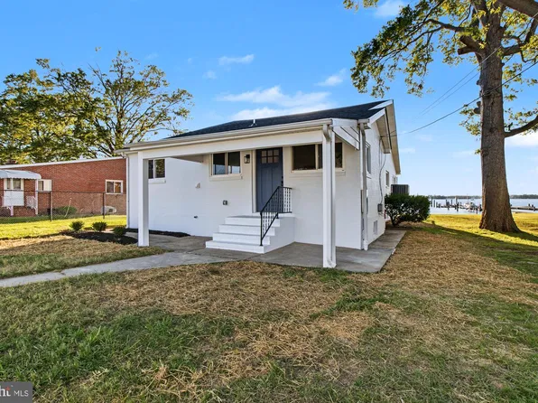 826 Cold Spring Rd, Middle River, MD 21220