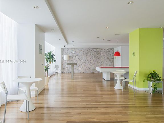 5th image of 133 NE 2nd Ave APT 2117