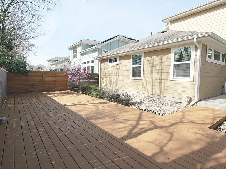1507 Homespun Rd — Photo 34