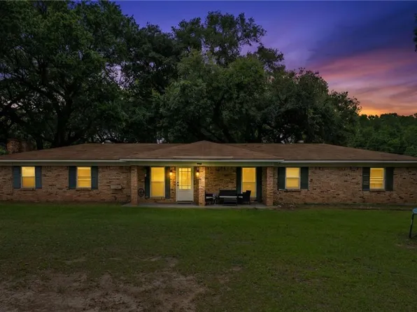 8771 Padgett Switch Rd, Irvington, AL 36544
