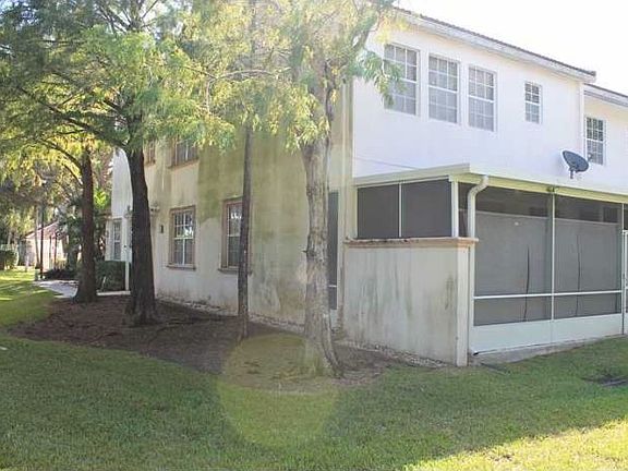 5th image of 9812 Royal Palm Blvd