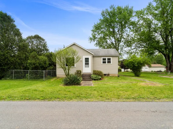 1404 Powell Ave, Hyde, PA 16843