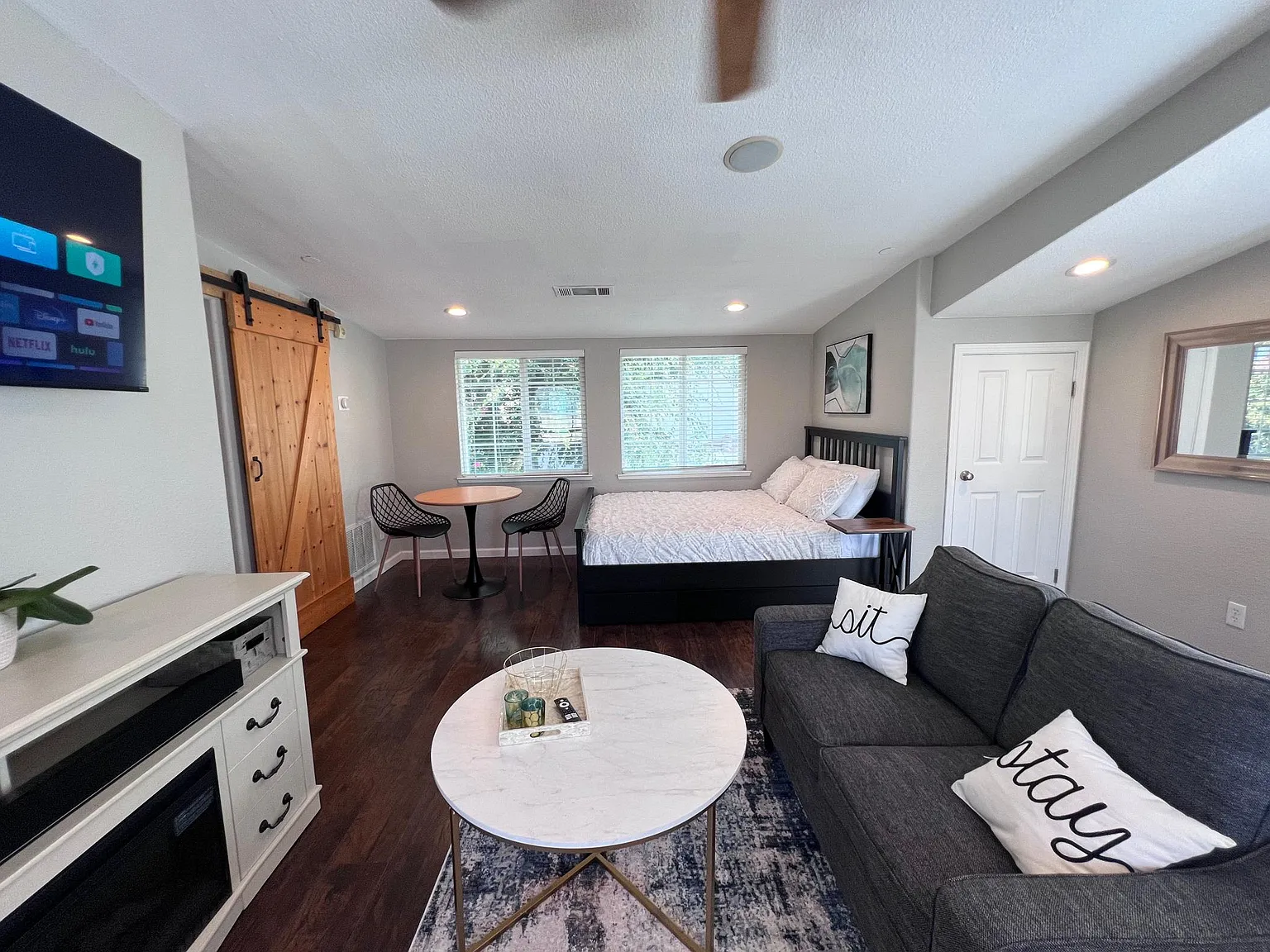 1115 Valley Glen Dr — Photo 4