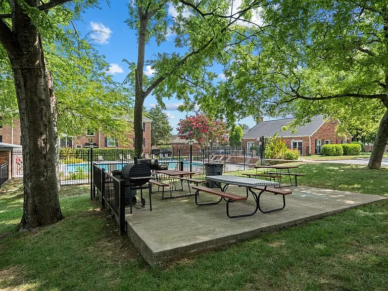 5025 Hillsboro Pike #24B — Photo 12