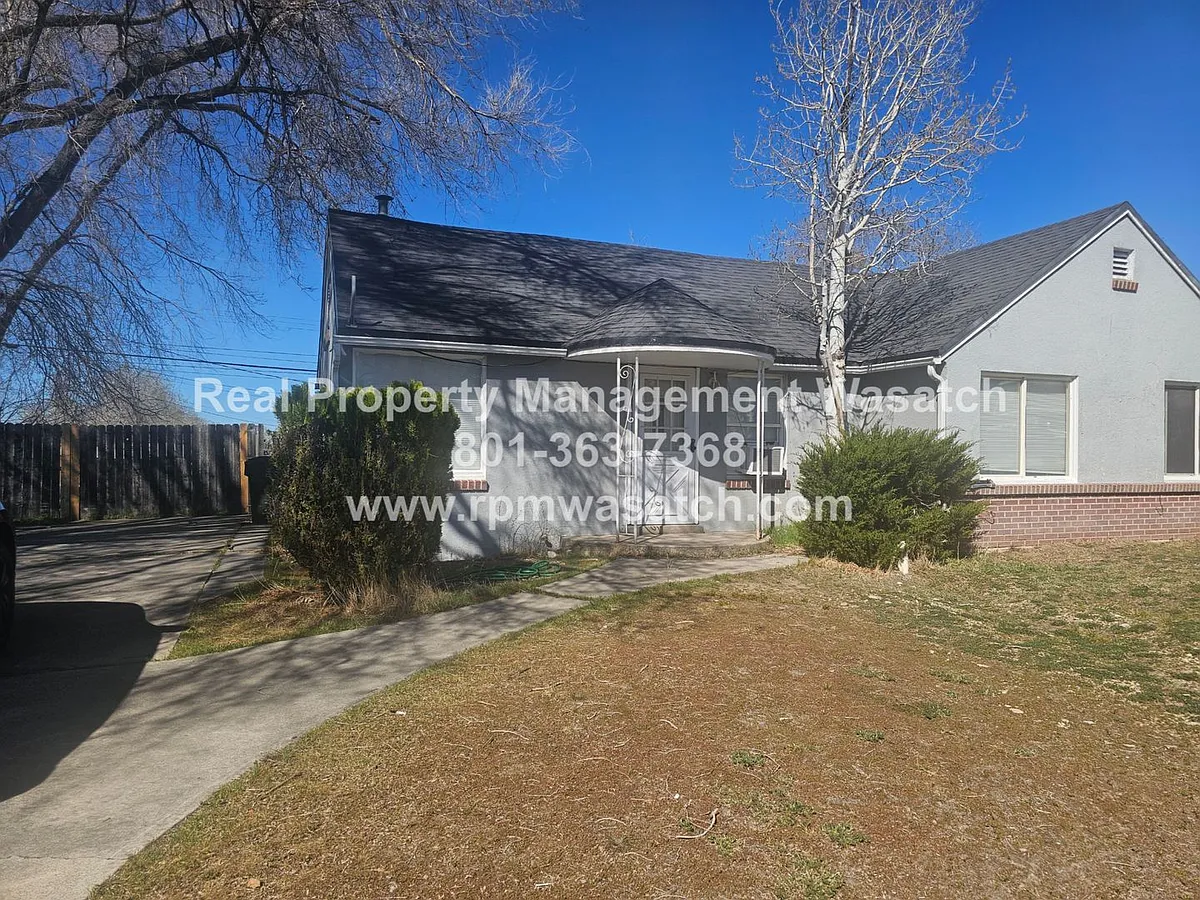 Building Photo - 297 Marvista Ln