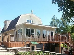 2111 N Queen Anne Rd, Woodstock, IL 60098