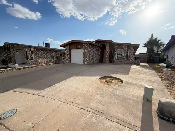 1695 Saint Stephen Pl, El Paso, TX 79936