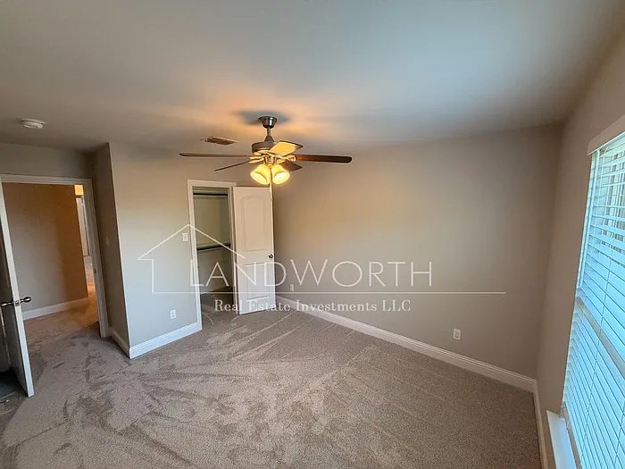 4604 Angus Dr — Photo 15