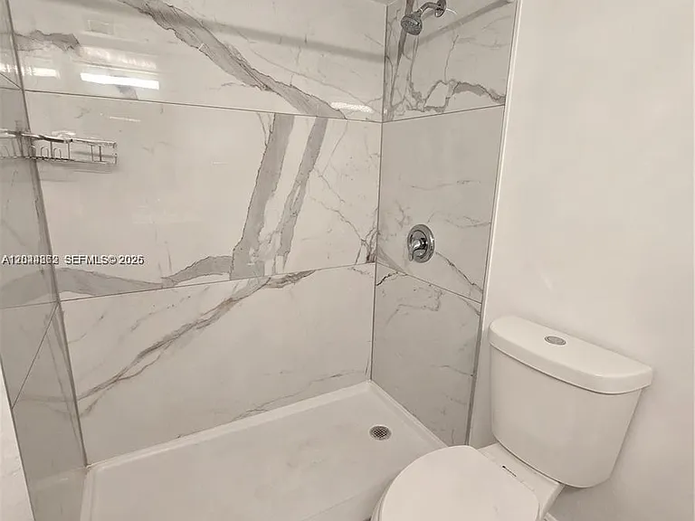 2890 N Oakland Forest Dr #102 — Photo 15