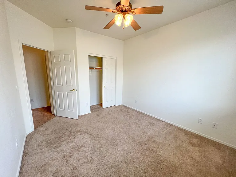 1715 Pinon Dr — Photo 9