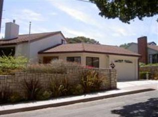 215 3rd St, Pacific Grove, CA 93950