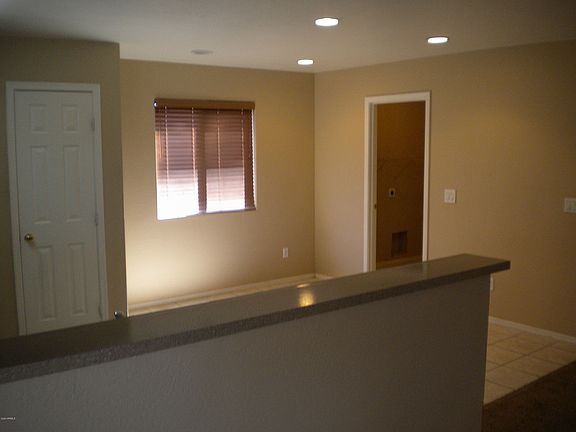 5th image of 2334 E Meadow Land Dr