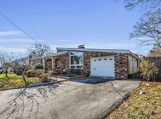 64 Oak Hill Rd, Braintree, MA 02184