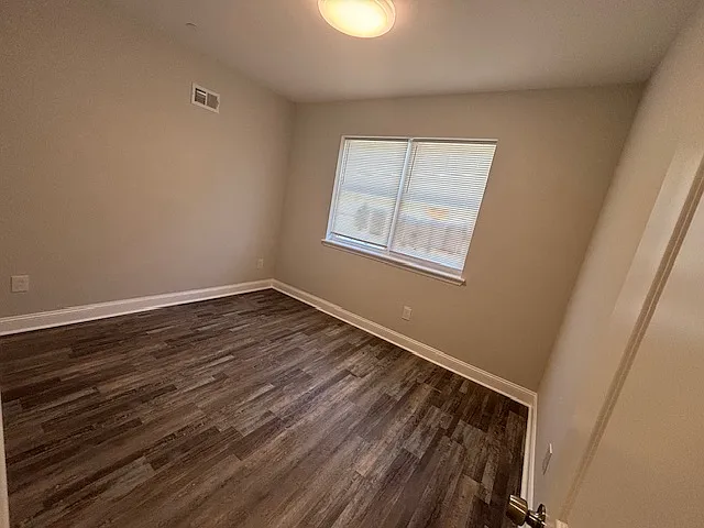 1430 S 6th St #1 — Photo 8