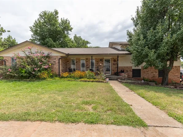 2008 E Willow Creek Ter, Mustang, OK 73064