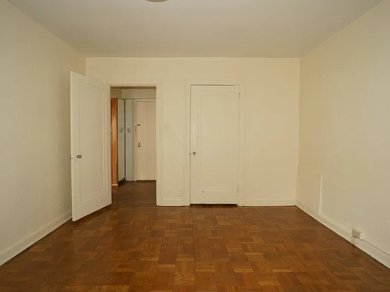 Bedroom Bedroom