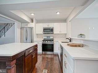 28 Mayapple Ln, Willingboro, NJ 08046