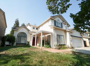 2244 E Serena Ave, Fresno, CA 93720