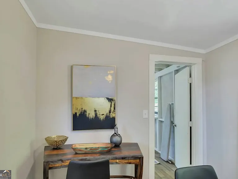 50 Oak St — Photo 11
