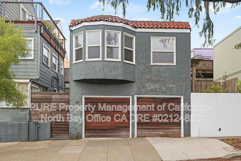 1st image of 515 Eugenia Ave #515