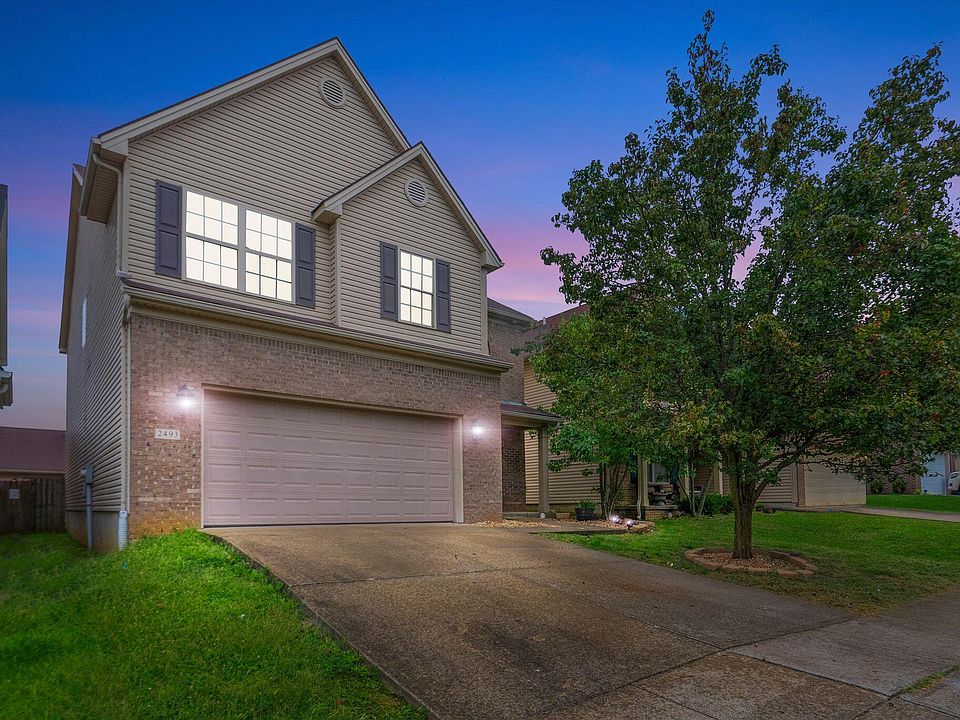 1st image of 2493 Crescenzio Way