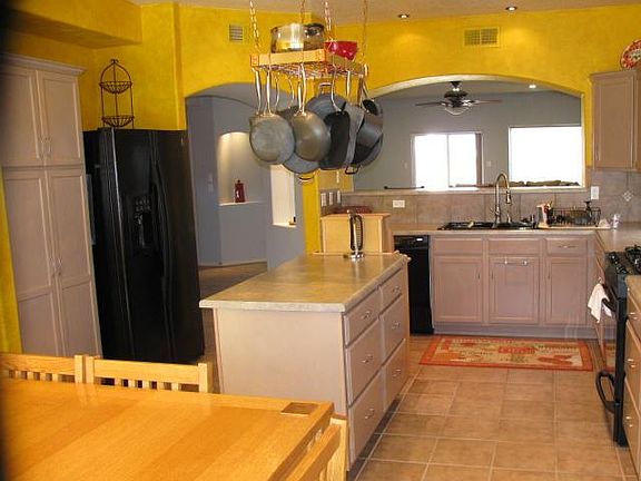3rd image of 10512 Bilboa St NW