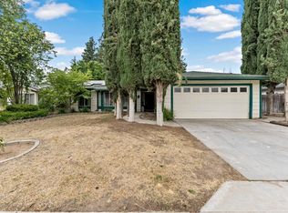 5206 W Hampton Way, Fresno, CA 93722