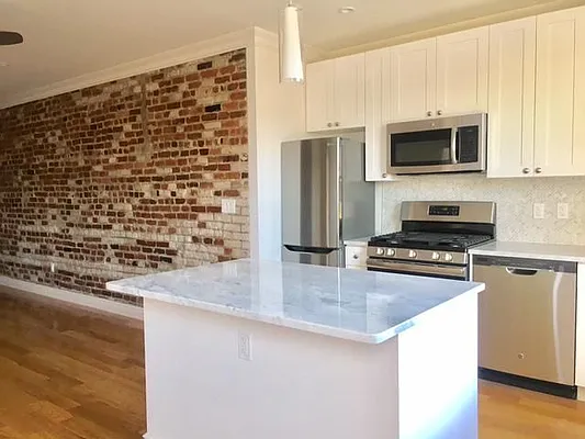 Rented by Brick&Mortar | media 10